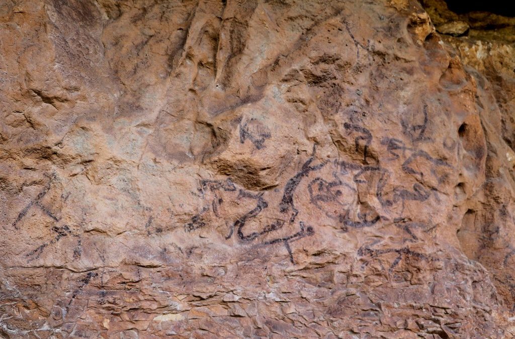 El conjunt de pintura rupestre més gran de Catalunya es troba a Capçanes
